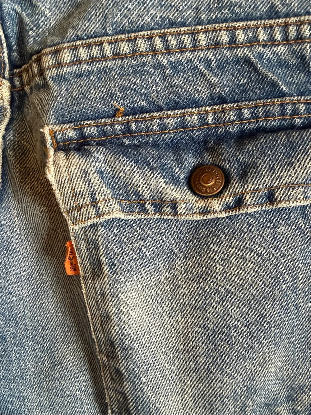 Levis levi flare